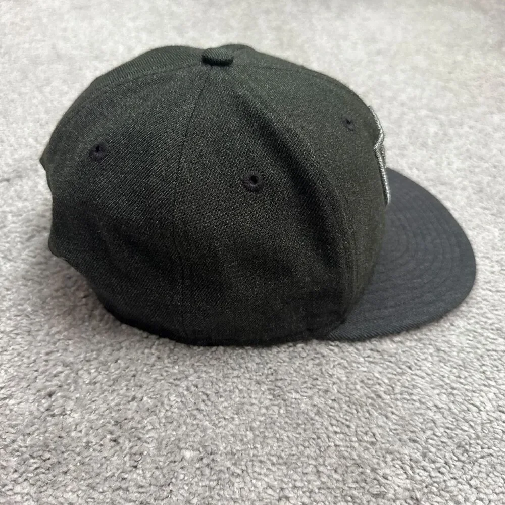 New Era 9FIFTY Oakland Raiders Snapback Hat Mens One Size Charcoal Gray Wool NFL
